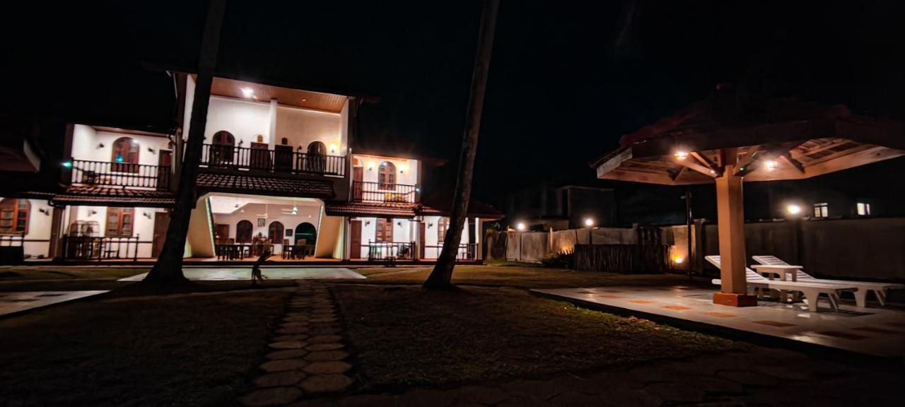 Nu-Vin Beach Hotel Ahangama Exterior photo